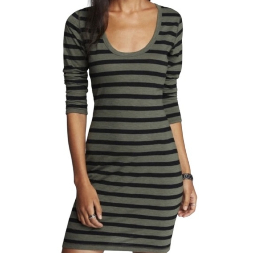 Express Green & Black 3/4 Sleeve T Shirt Dress